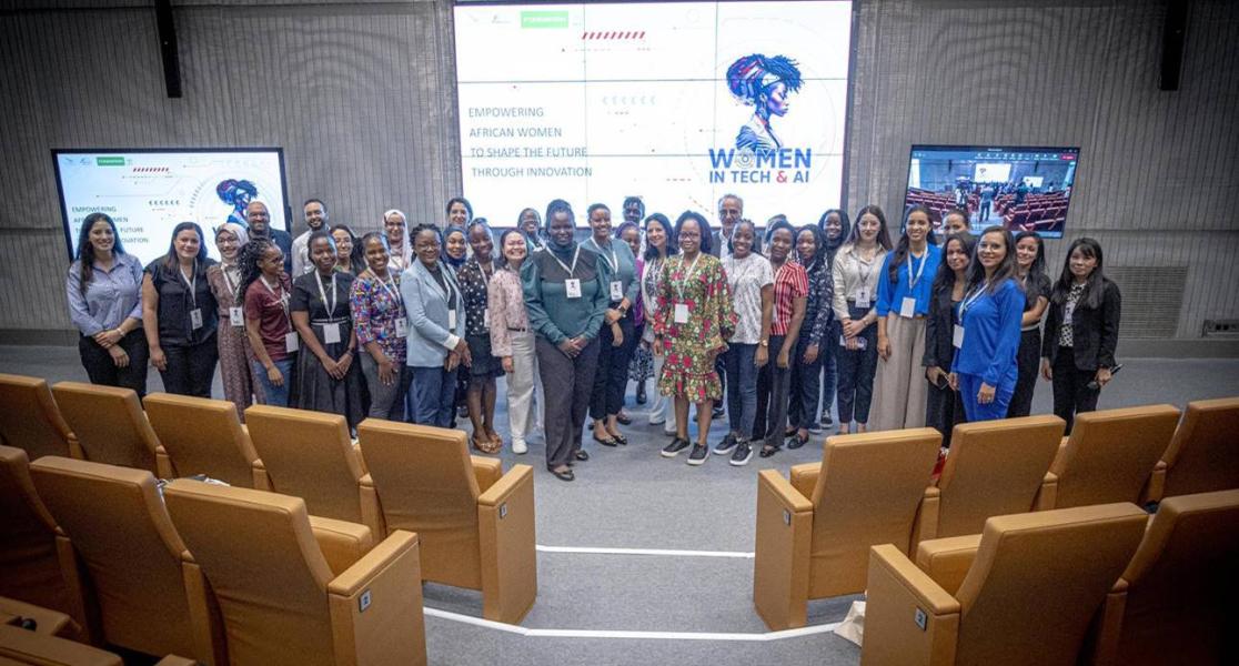 Renforcement des Femmes Africaines en Tech & IA : Camp d'Été en Cours